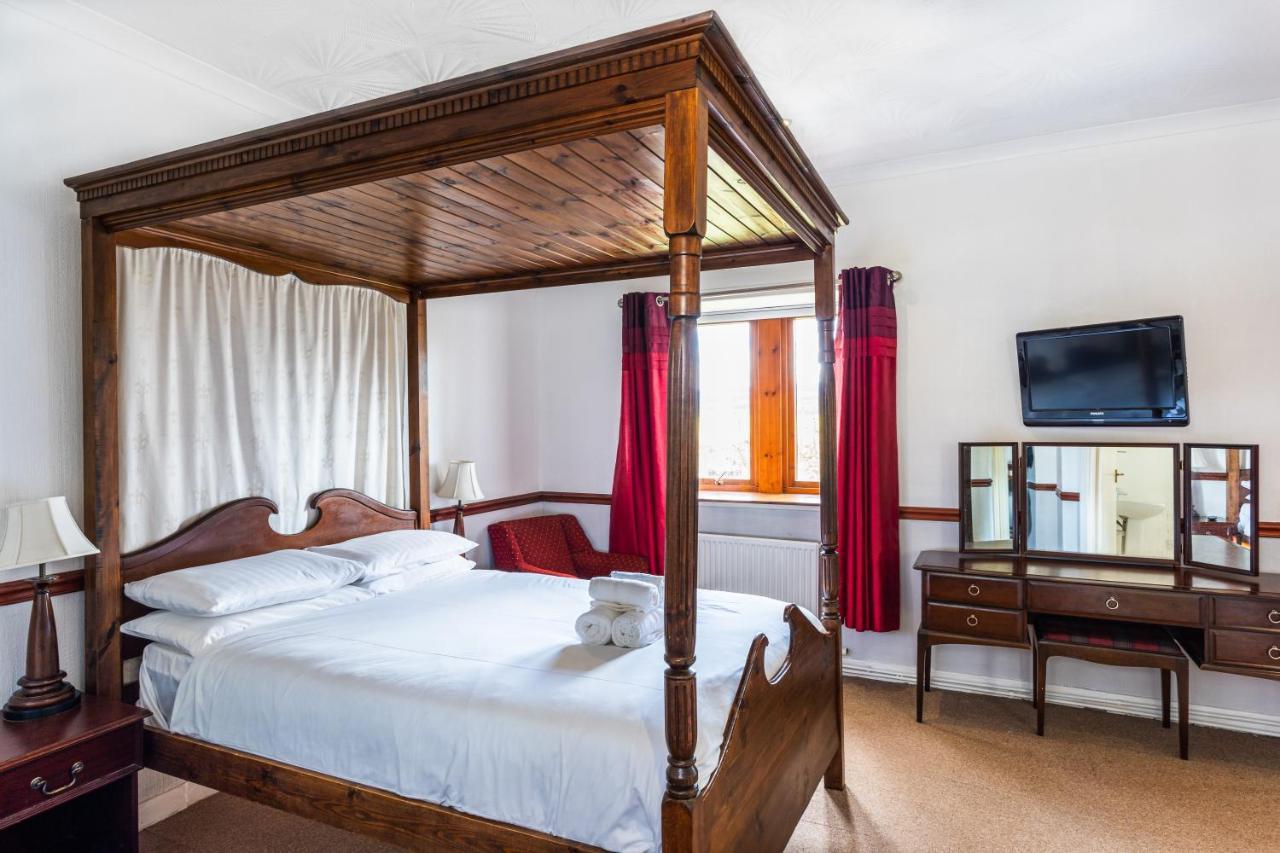 Отель Columba House Кингасси Экстерьер фото